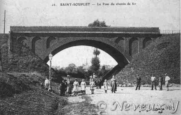 Saint Souplet  59  Le pont SNCF